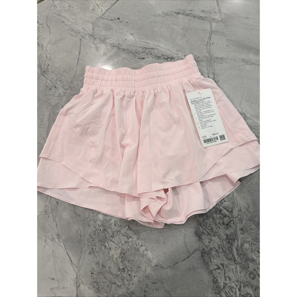 Lululemon Shake It‎ Out High-Rise Run Shorts 2.5" Pink Pearl Size XXS